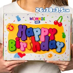 🍒🐻 Wunnie - La Candy Box-Wunnie box “Happy Birthday”, la Candy box da comporre con le caramelle gommose preferite del festeggiato - 1 kg